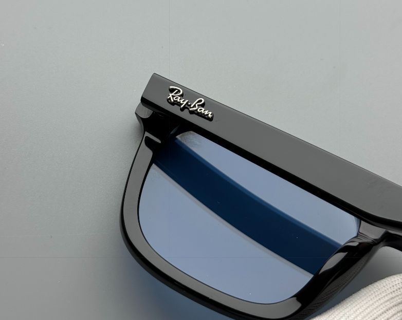レイバン公式ストア】 Ray-Ban® RB4392D サングラス | ブラック