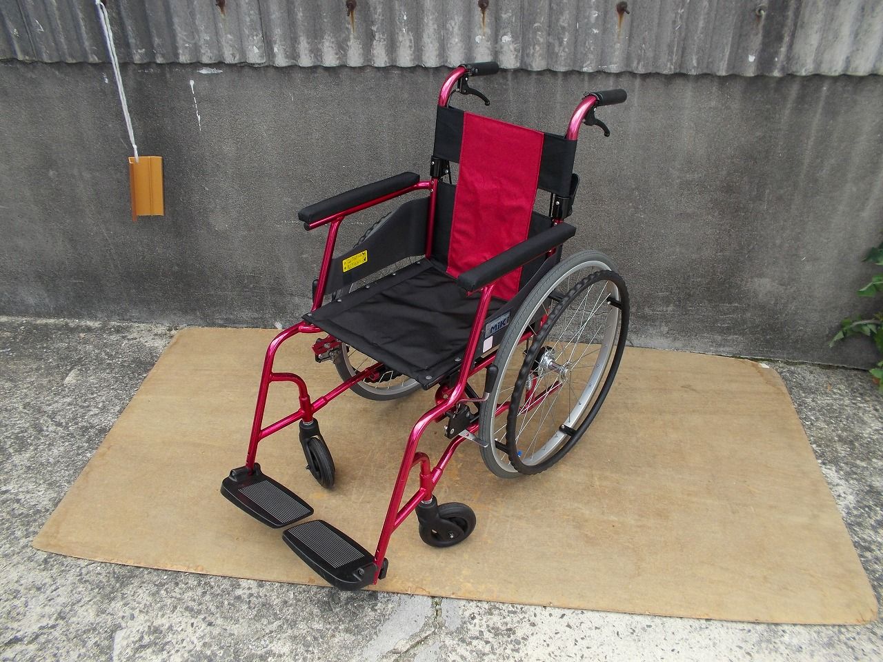 ts-25-0507-03 キャリカル自走式車椅子PMS-1R