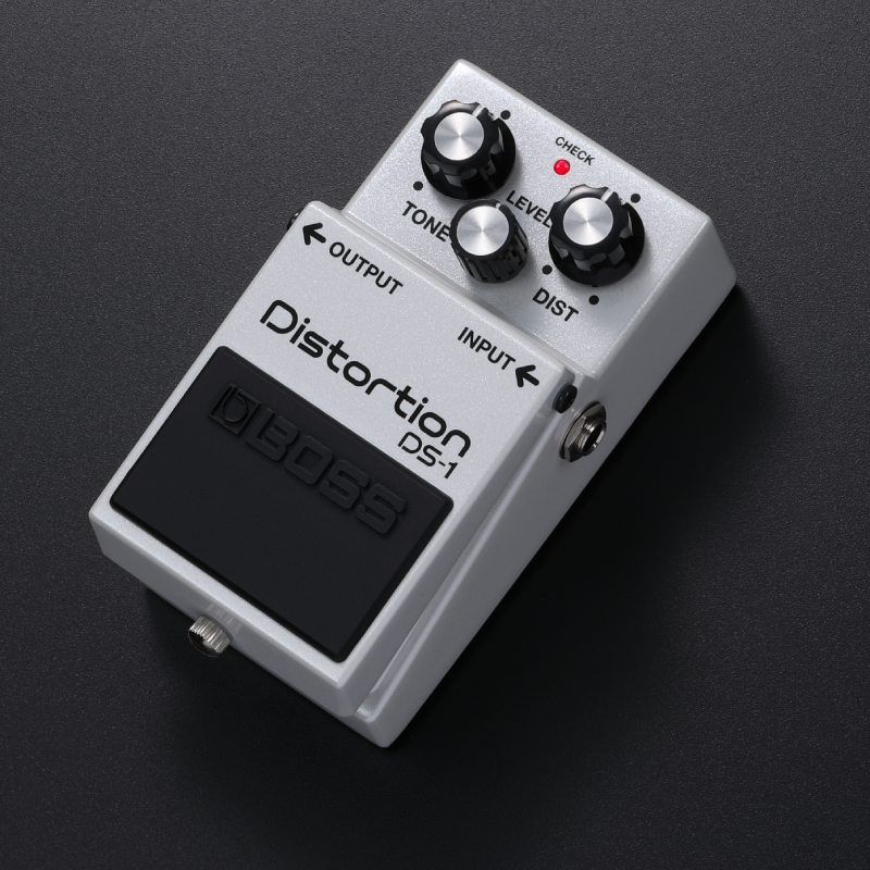 0BOSS　DS-1　WH　限定カラー BOSS DS-1-WH 限定カラー ディストーション ボス 【 洛北阪急