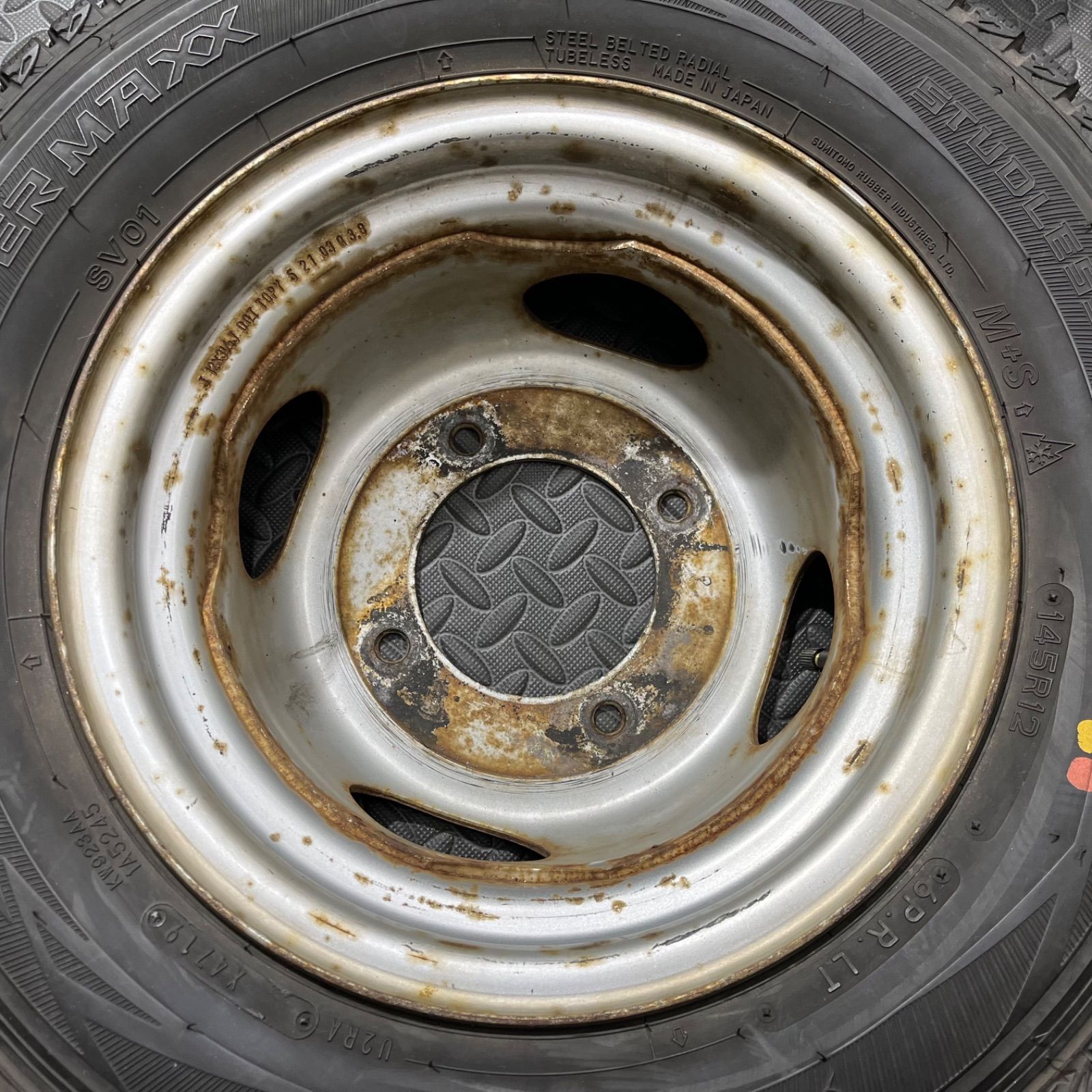 ウインターマックスSV01 マツダ