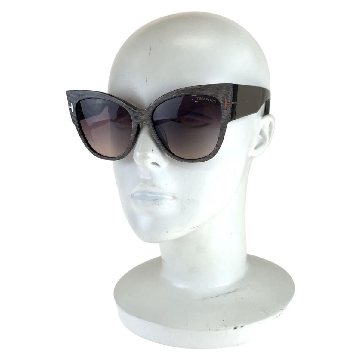 美品 TOM FORD トムフォード Anoushka グレー プラスチック