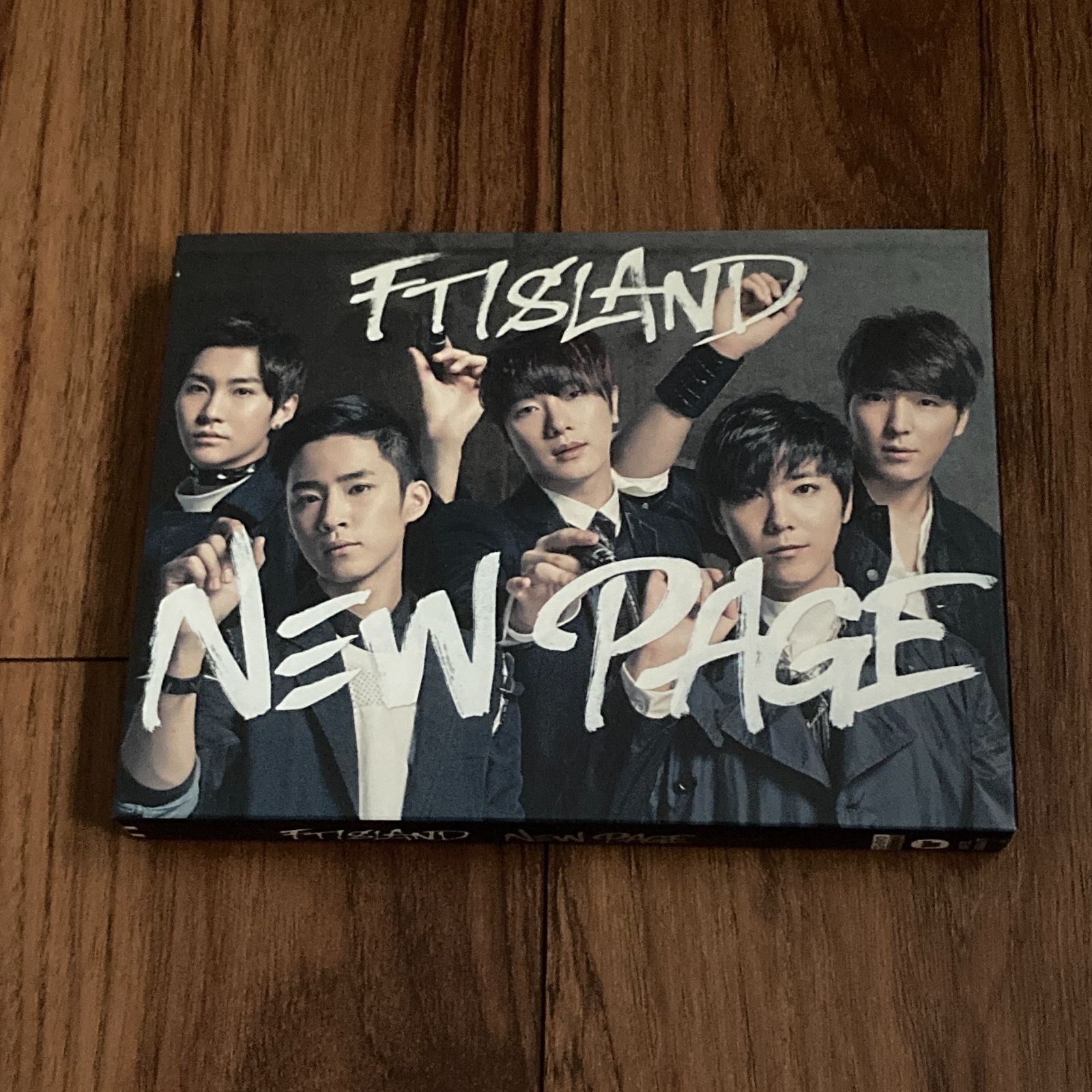 FTISLAND NEW PAGE (初回限定盤A) - メルカリ