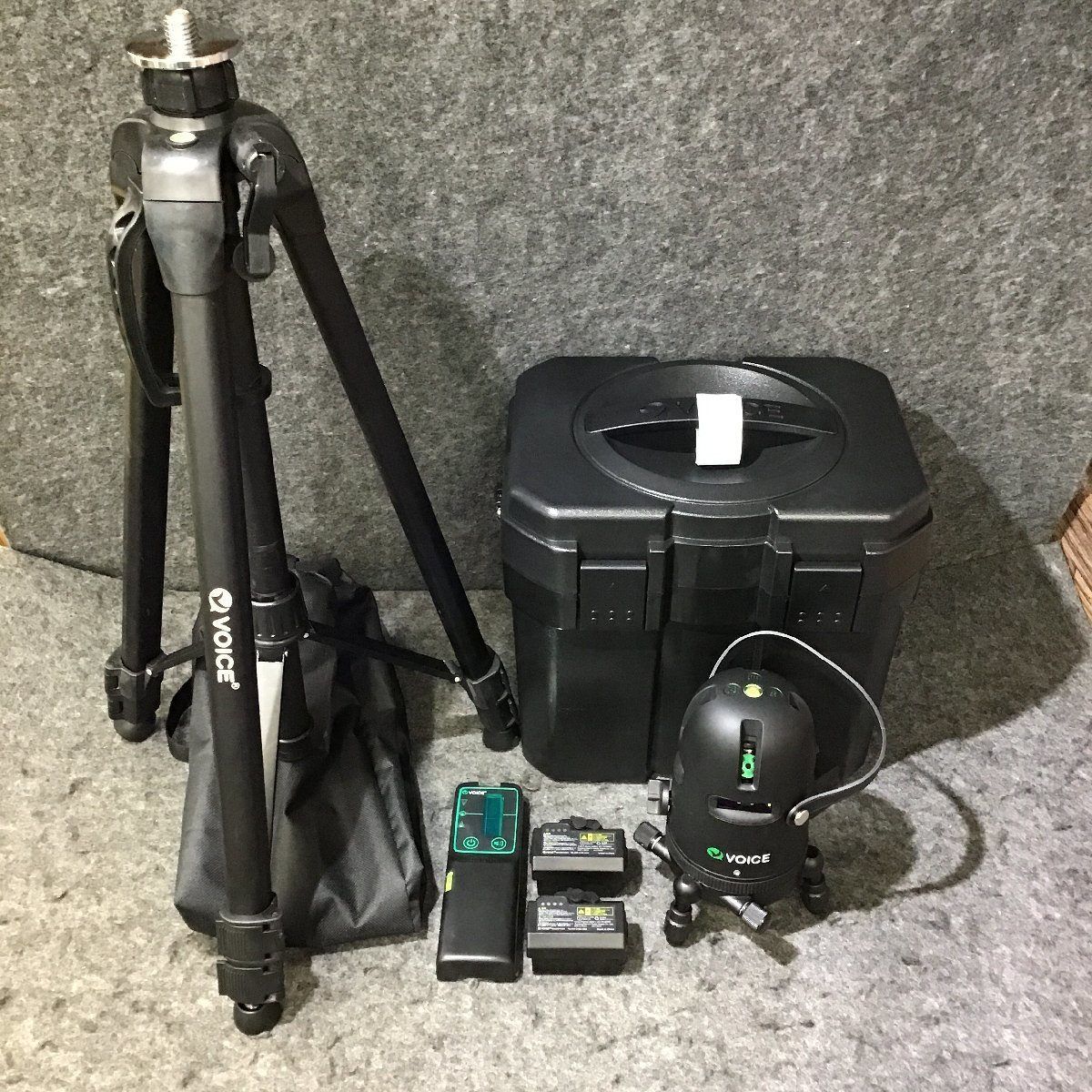 未使用品】VOICE レーザー墨出し器 5ライン(矩十字・横 未使用品】VOICE レーザー墨出し器 5ライン(矩十字・横