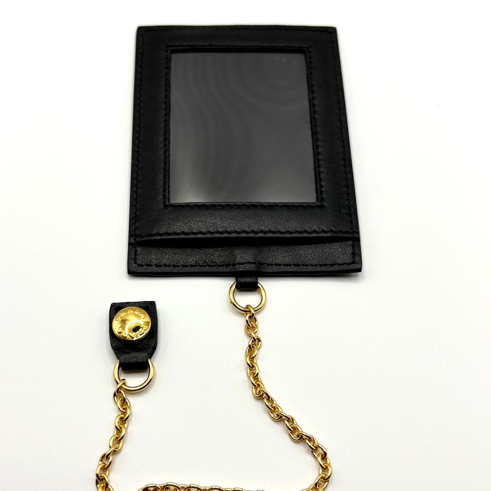 楽天市場】FENDI フェンディ 7AS131 スマホケース ズッカ ロゴ フォン