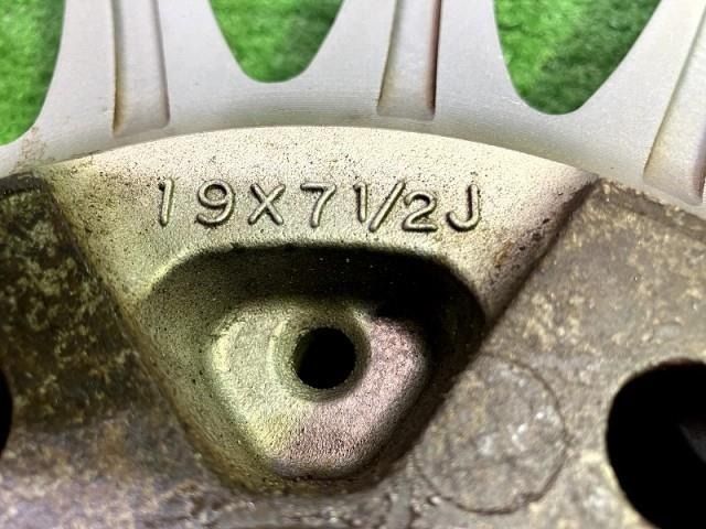 7.5J 5穴
