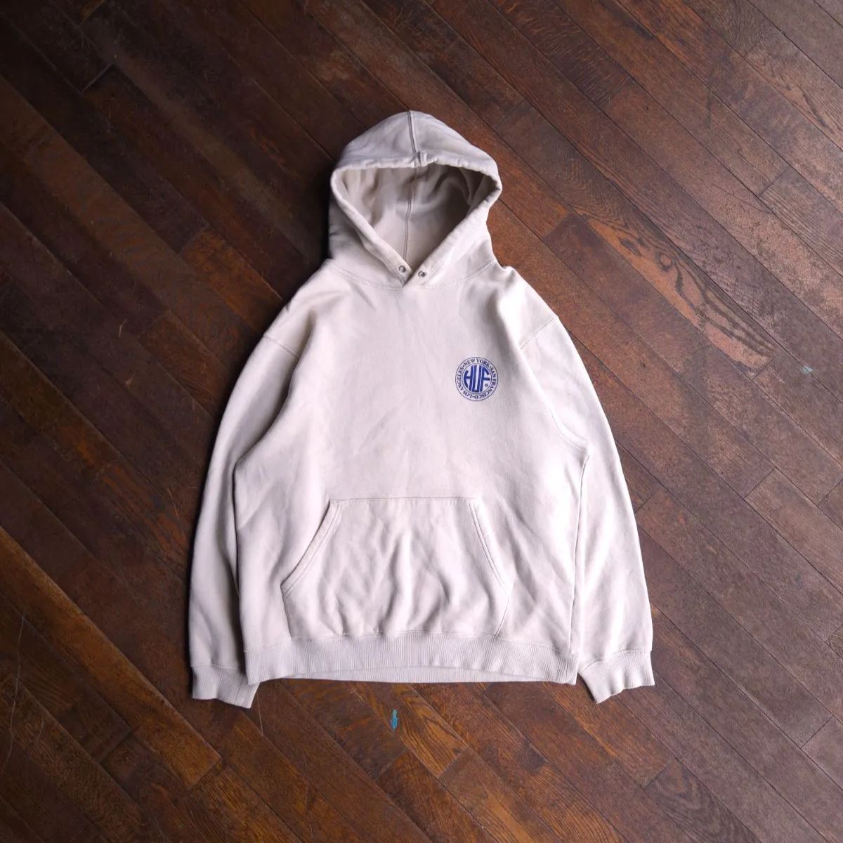 HUF ハフ PULL OVER HOODIE プルオーバーフーディ ベージュ×ブルー 