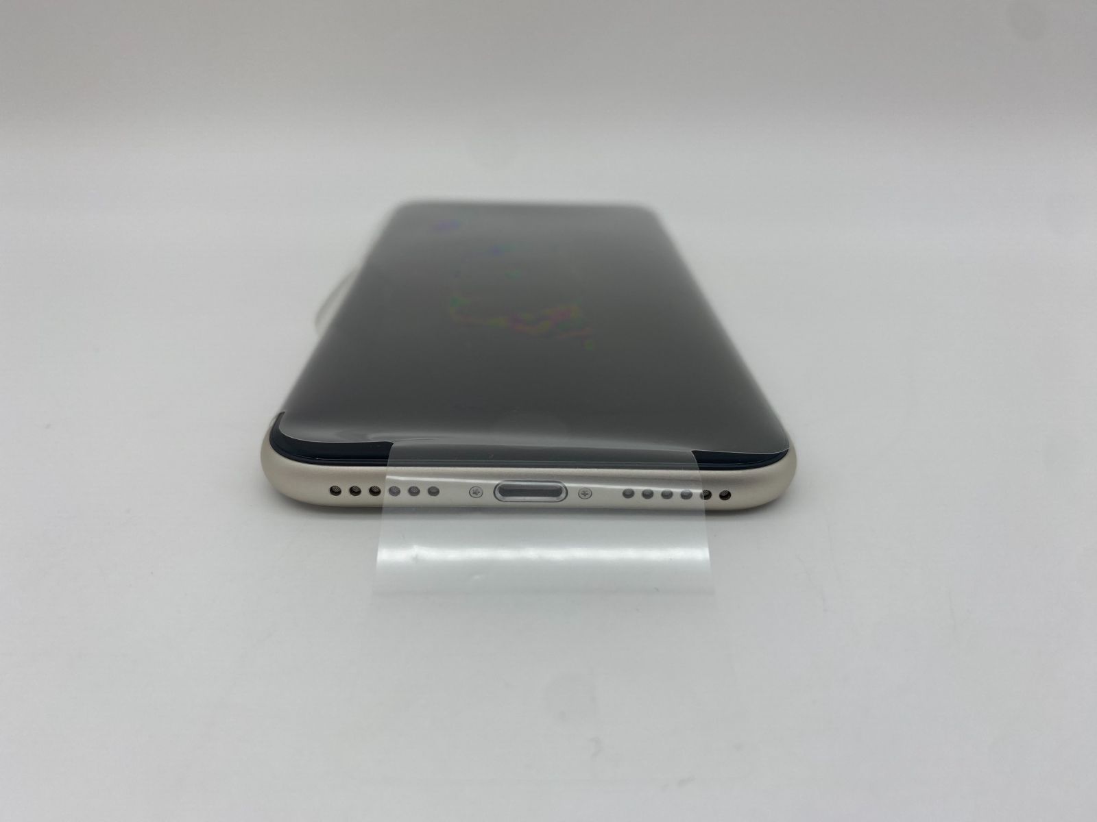 ☆ほぼ新品未使用☆充電回数5回☆iPhone SE 第3世代 128GBスターライト