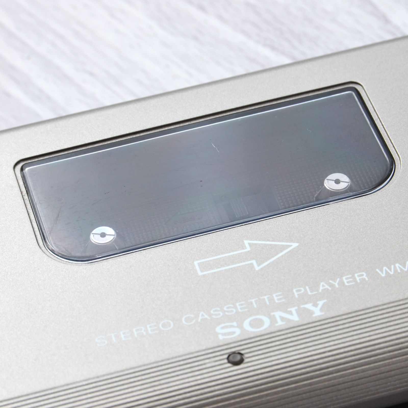 SONY WALKMAN WM-2 カセットウォークマン レッド ケース 整備済 SONY 