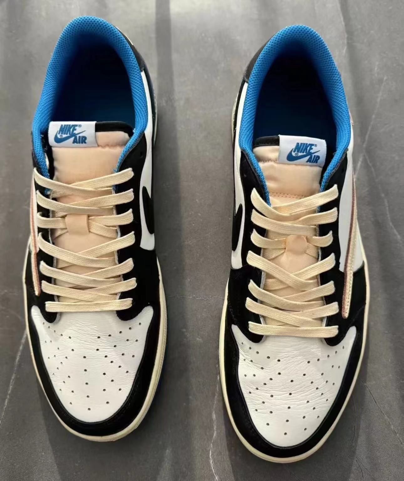 新品未使用 箱付 Travis Scott × Fragment × Air Jordan 1