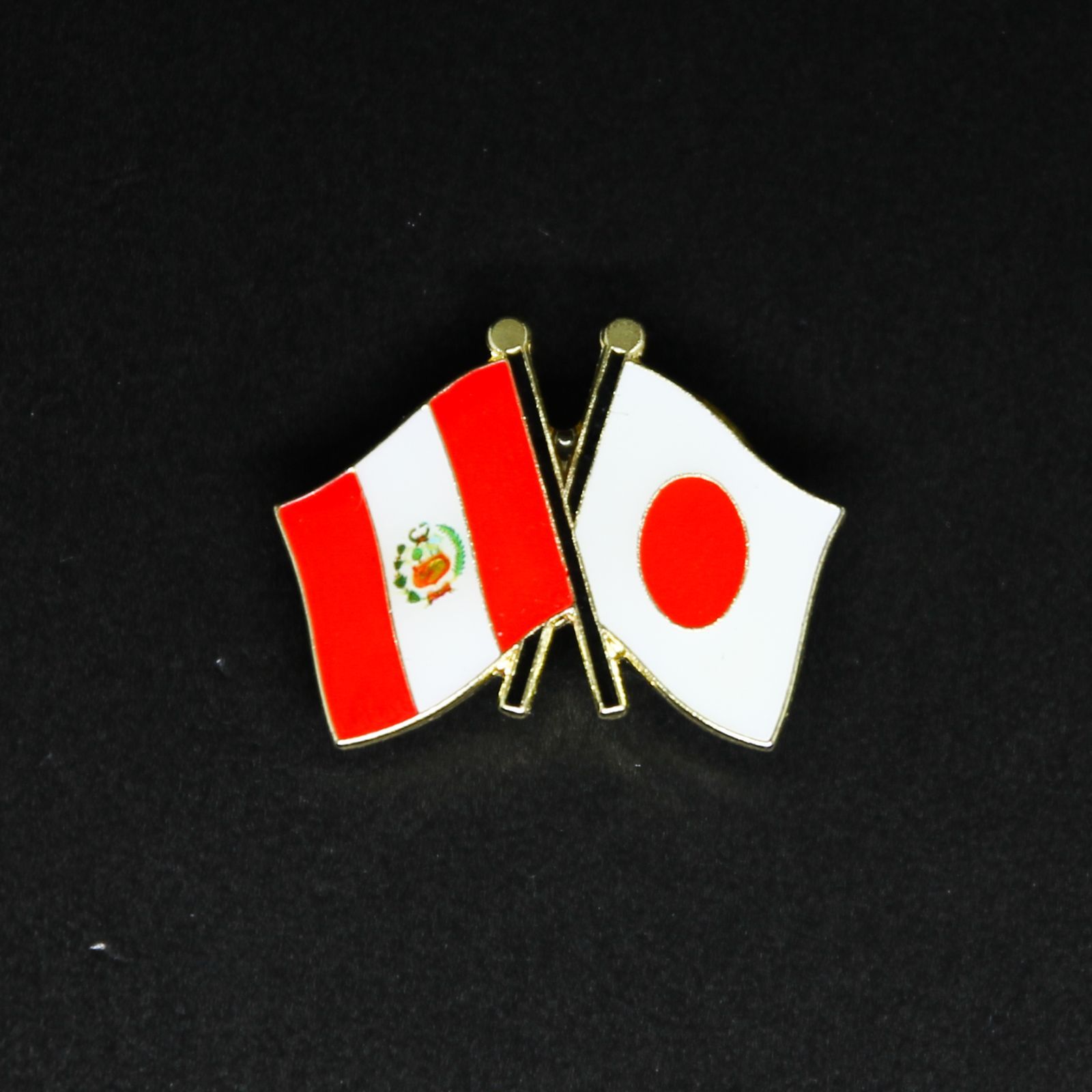 万博　ペルー　ピンバッジ 日本の国旗 楽天市場】TOSPA ピンバッジ2ヶ国友好 日本国旗 ペルー国旗 約20