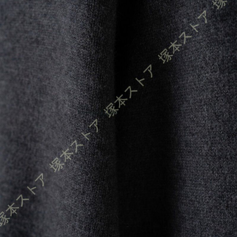 ニットセーター Vネック