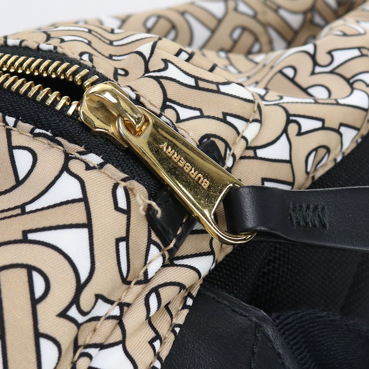 BURBERRY バーバリー TBロゴバックパック 8017168 リュック ナイロン 