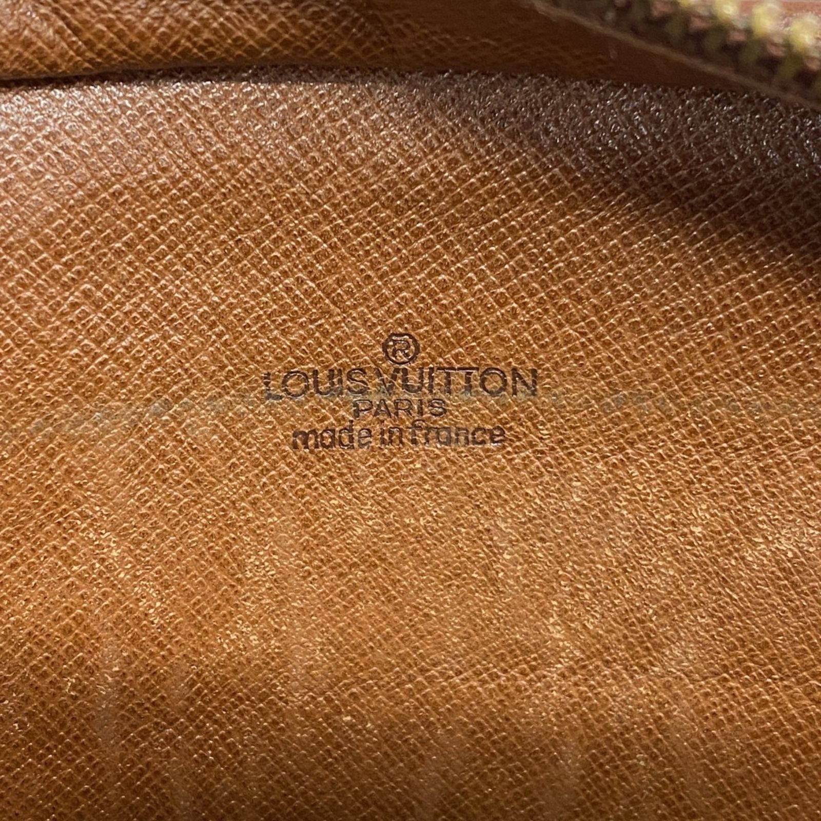 Vuitton ルイ