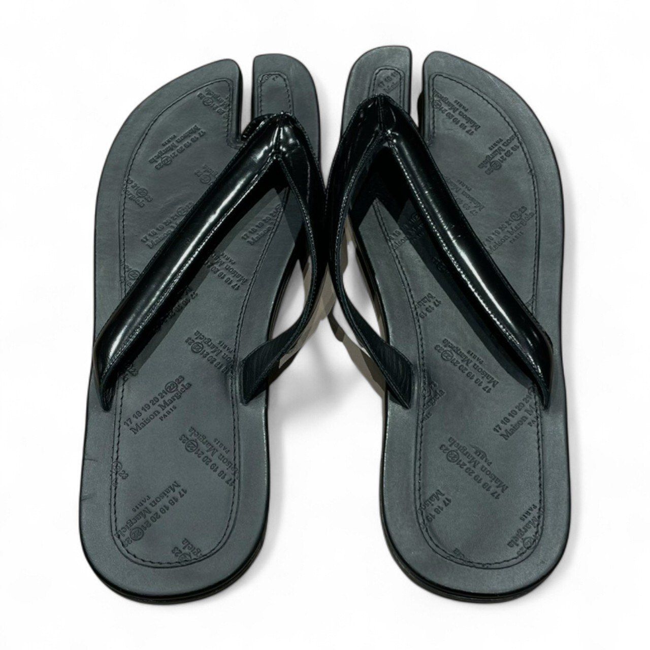 Maison Margiela (メゾンマルジェラ) ② Tabi Flip-Flops タビ