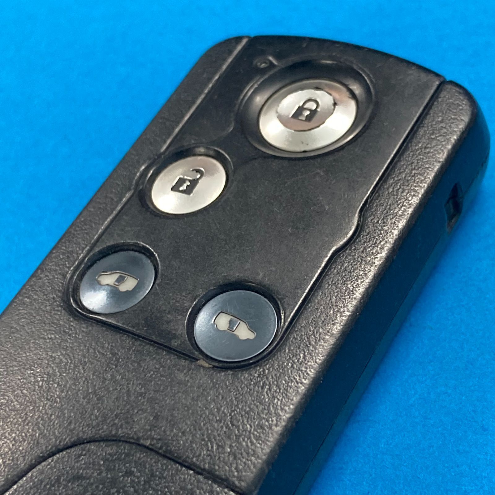 ☘ ホンダ フリード GB3 キーレス スマートキー 4ボタン E11 ☘ - メルカリ