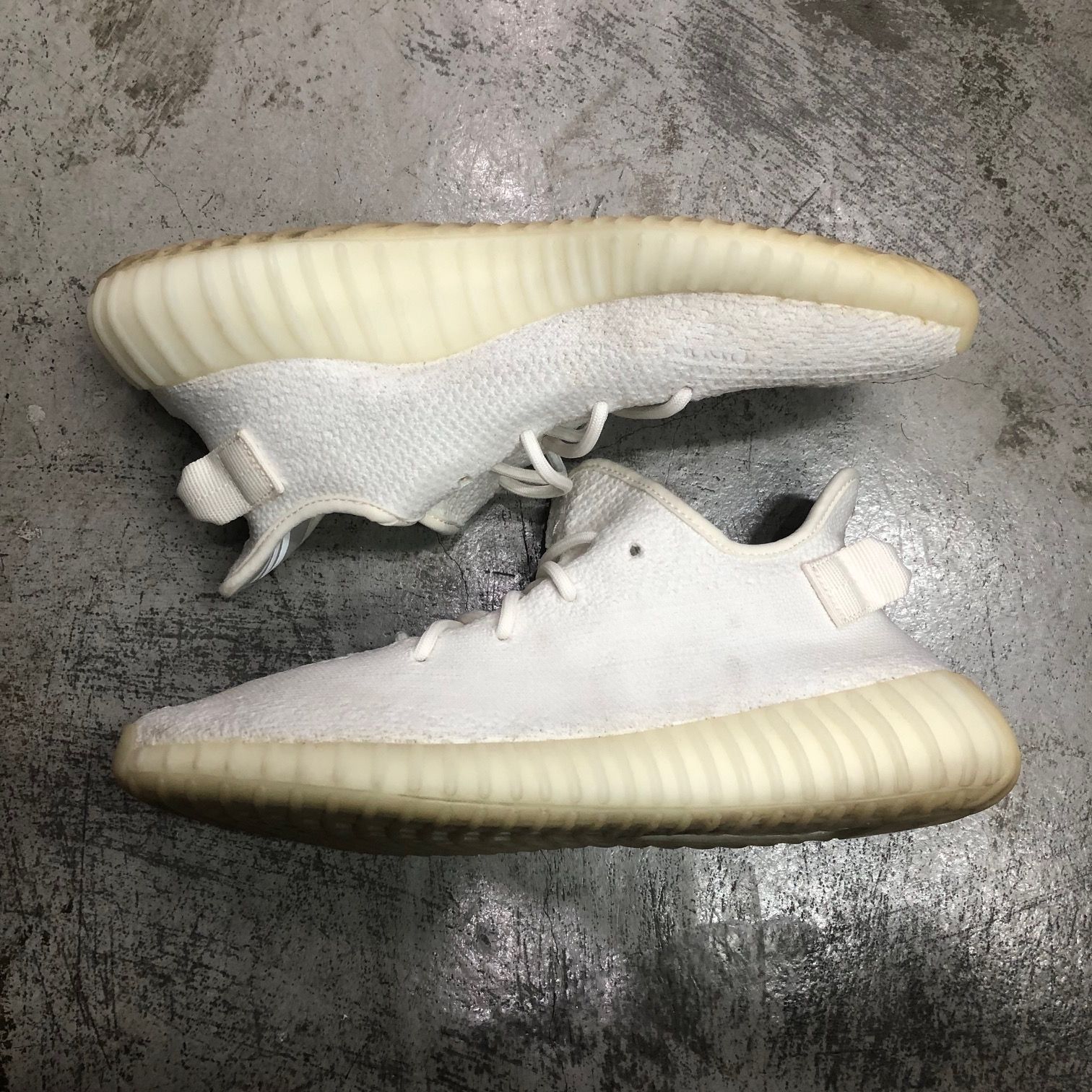 YEEZY boost スニーカー　クリーム　27cm adidas アディダス YEEZY BOOST 350 V2 \"Cream White