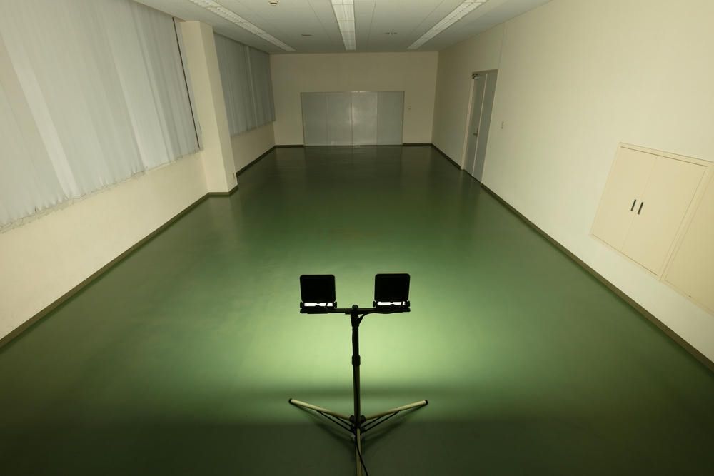 バイス・クランプ アイリスオーヤマ LED投光器 ワークライト 10000lm 