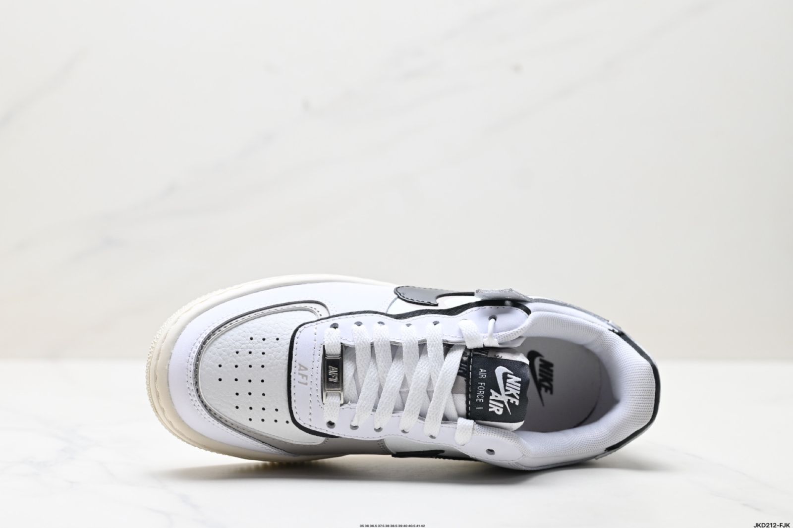 ナイキ NIKE WMNS Air Force 1 Shadow」新少女系デコンストラク