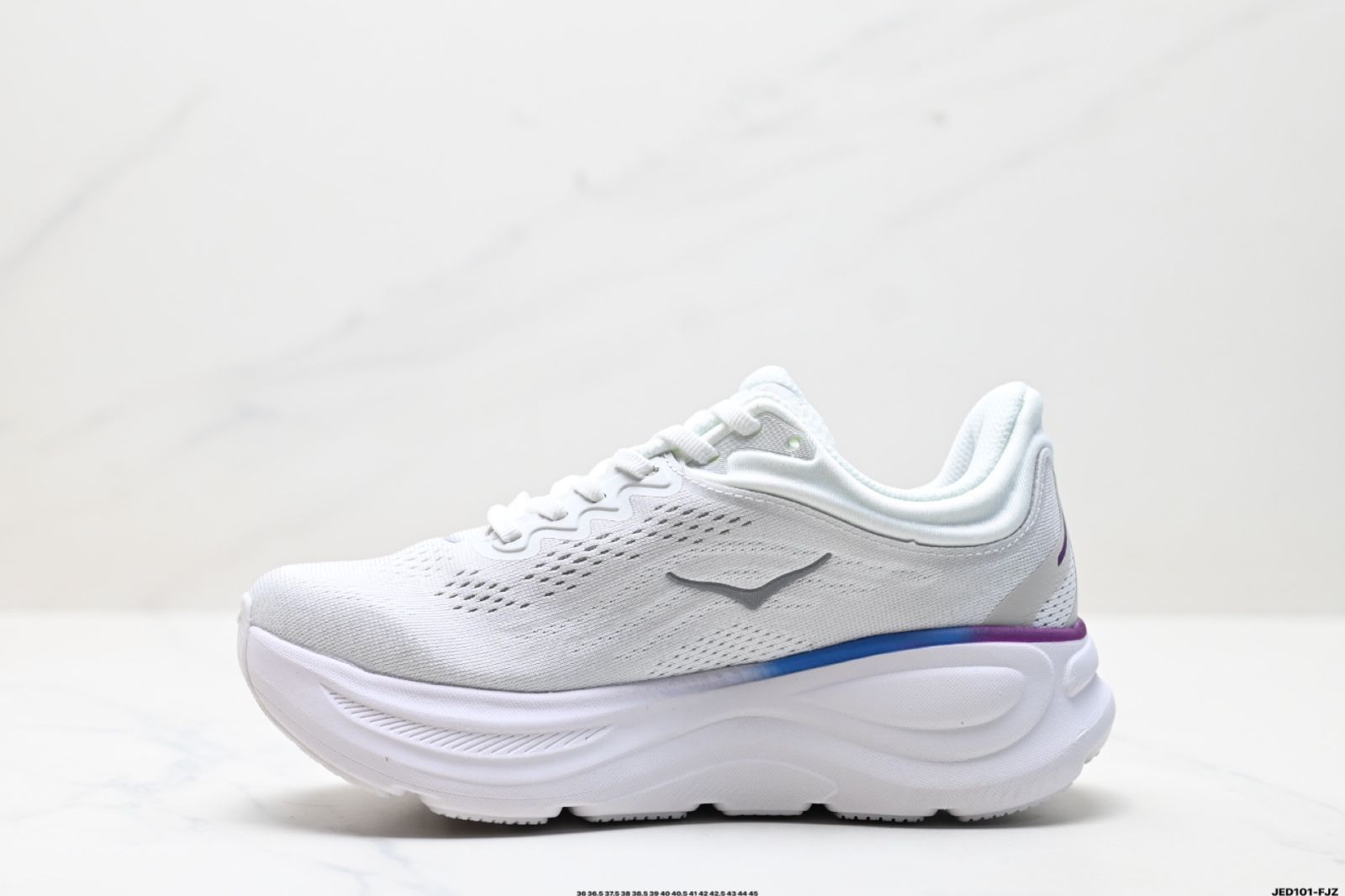 ホカ ボンダイ9 26cm HOKA BONDI9 白 ホワイト さらに厚底に！ 8→9へと