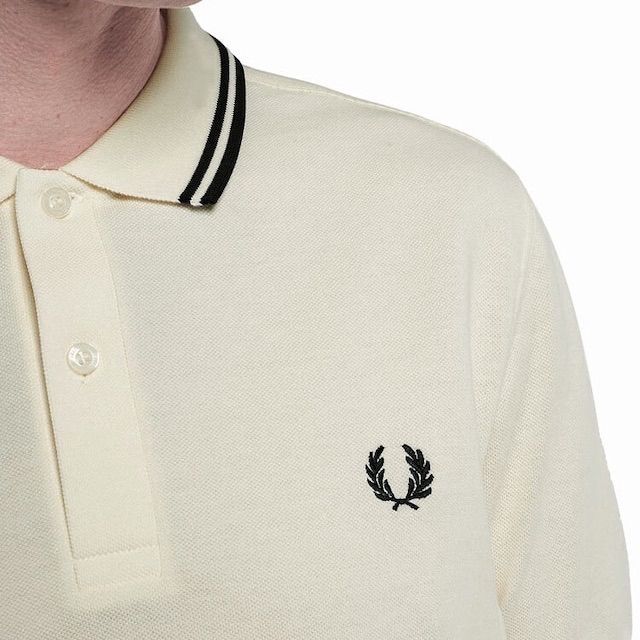 FRED PERRY M3600 【ECRU / DRKGRAPHITE】 - メルカリ