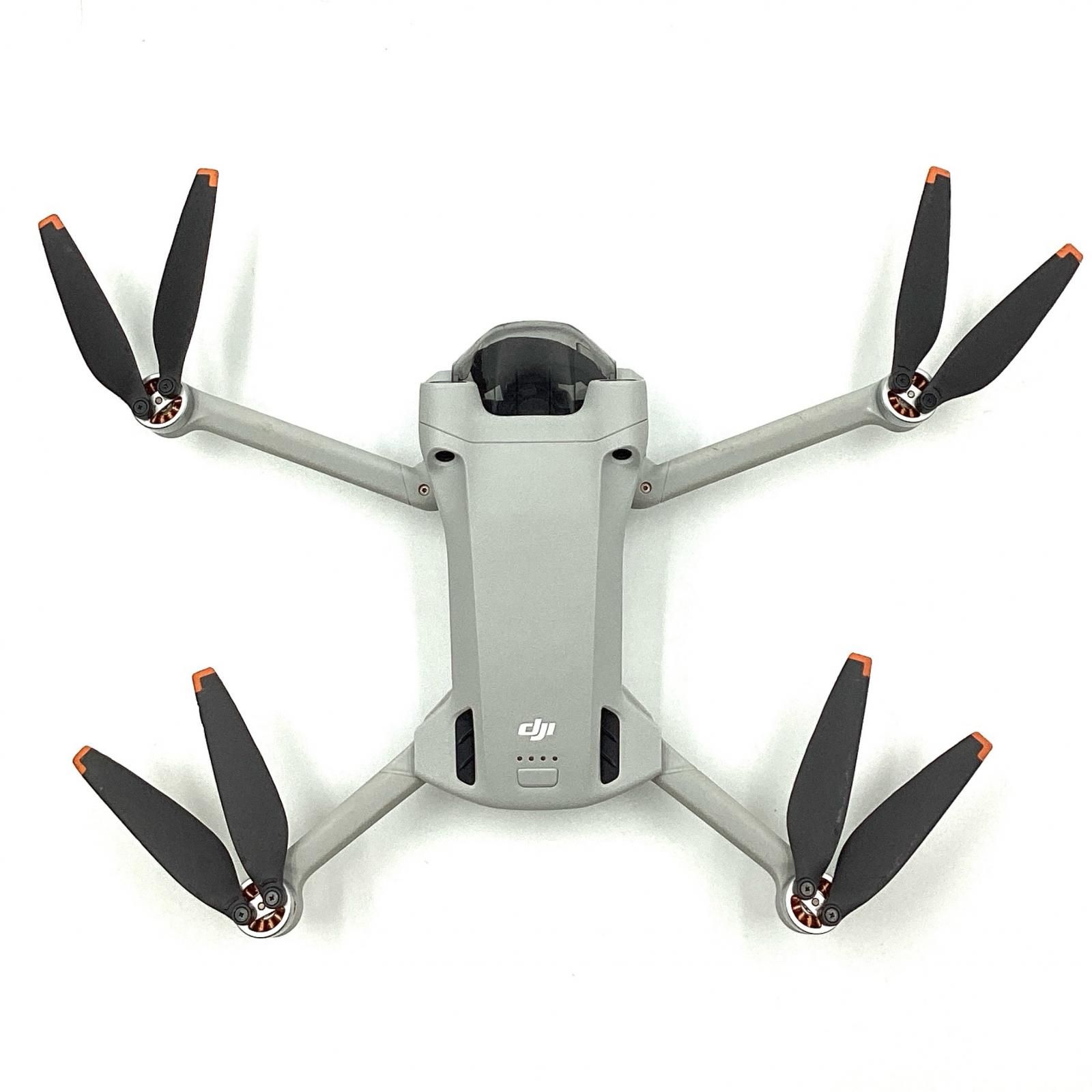 【全額返金保証】【最速発送】DJI MAVIC 3 PRO CINE Premium コンボ 美品 動作確認済 DJI Mavic 3 Pro Cine Premium コンボ（DJI RC Pro付属）