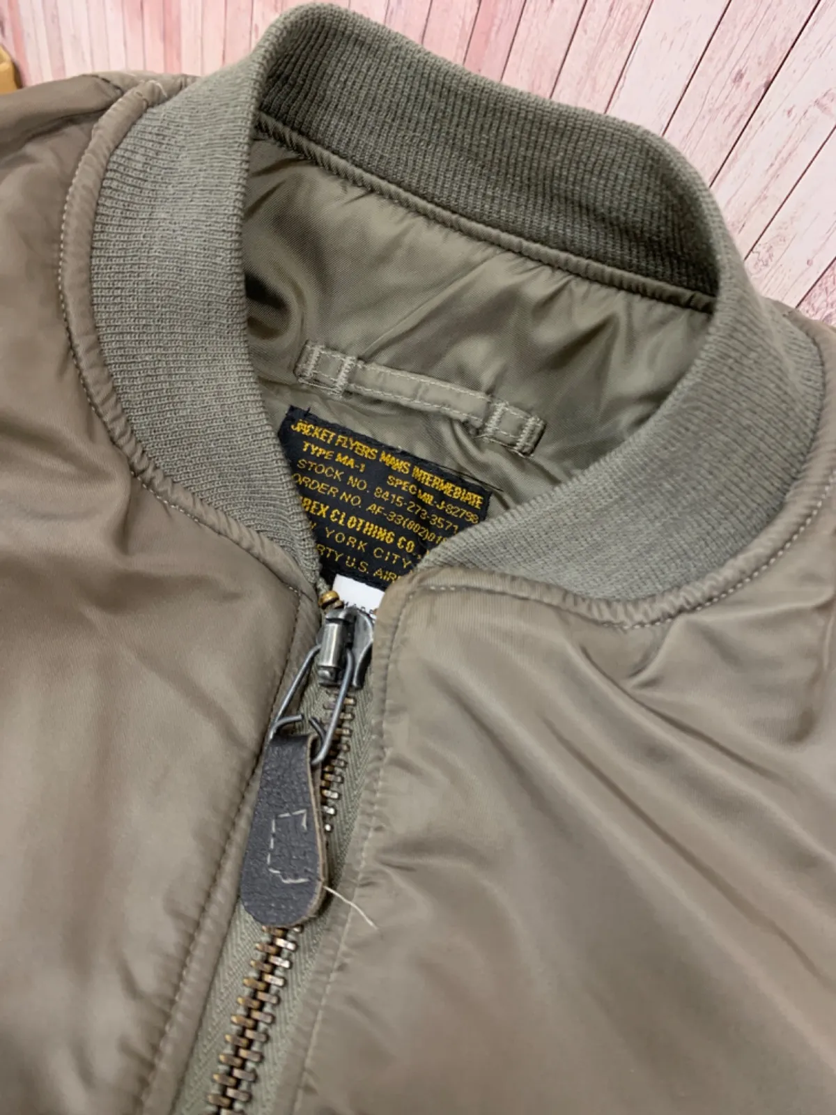 USA製■AVIREX アヴィレックス【L】MA-1 フライトジャケット カーキ 中古・古着通販】AVIREX (アヴィレックス) MA-1フライト