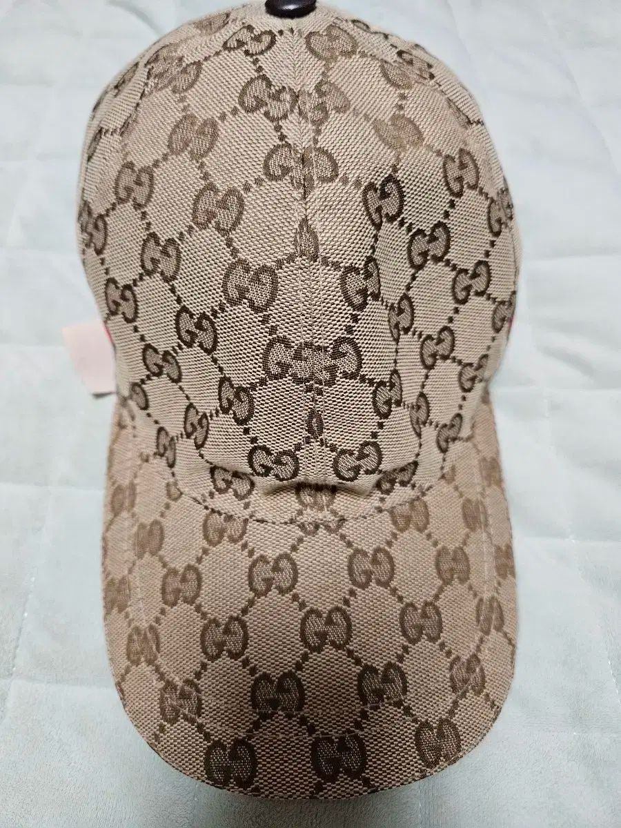GUCCI グッチ ボールキャップ xl