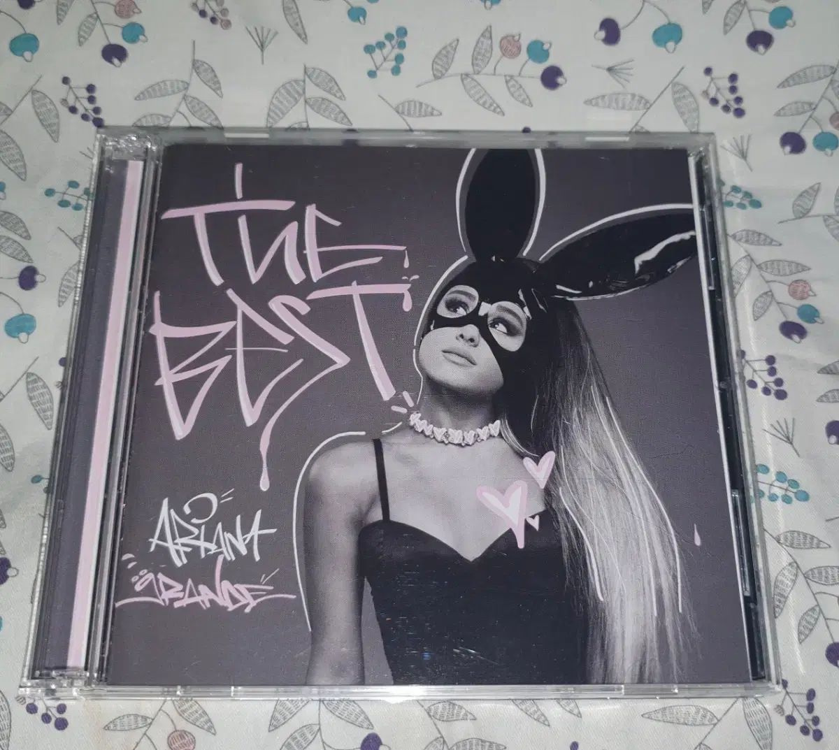 アリアナ 大きい The Best CD + DVD アルバム アリアナ・グランデ