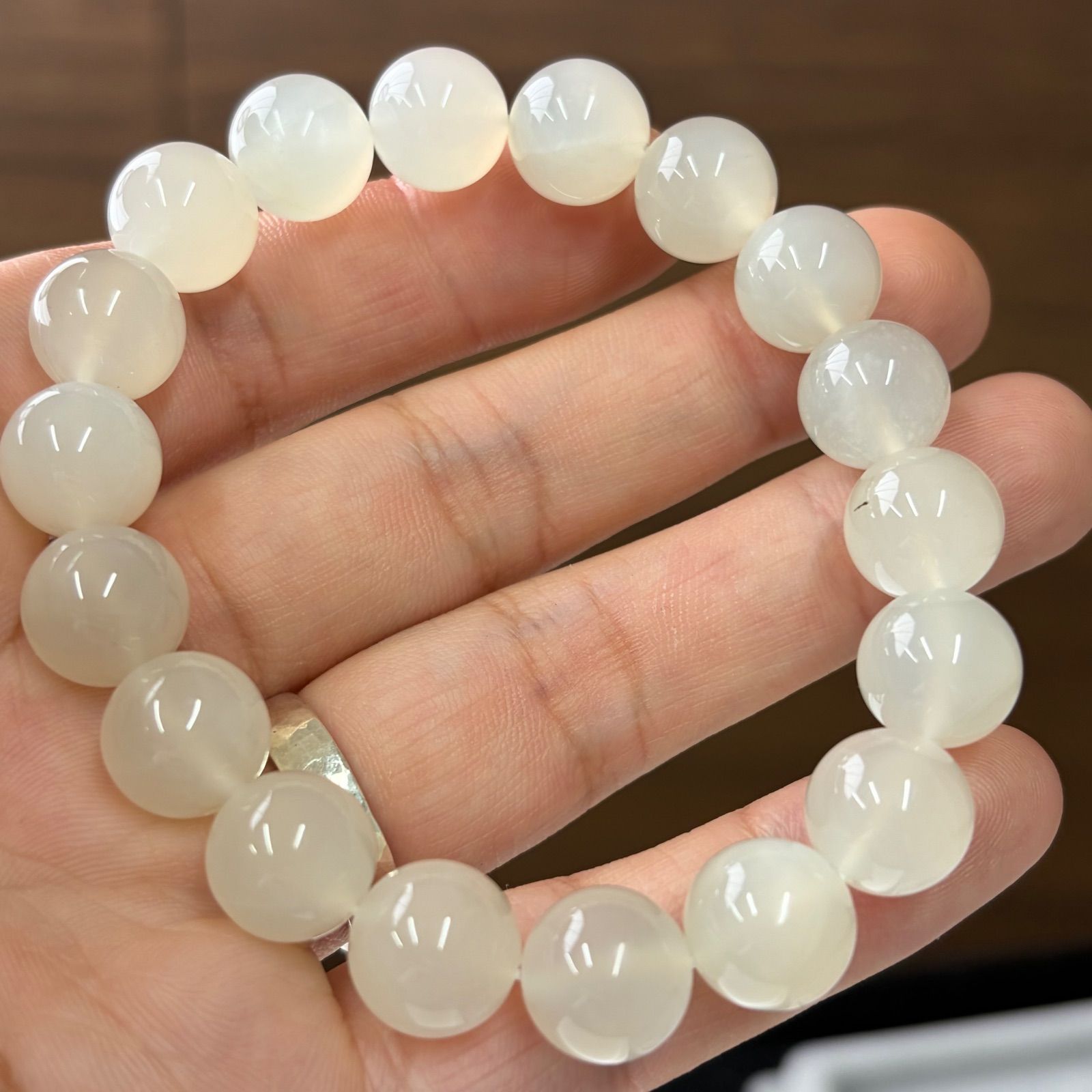 現品 ホワイトムーンストーン 天然石ブレスレット 幅12mm シンプル 縁結び