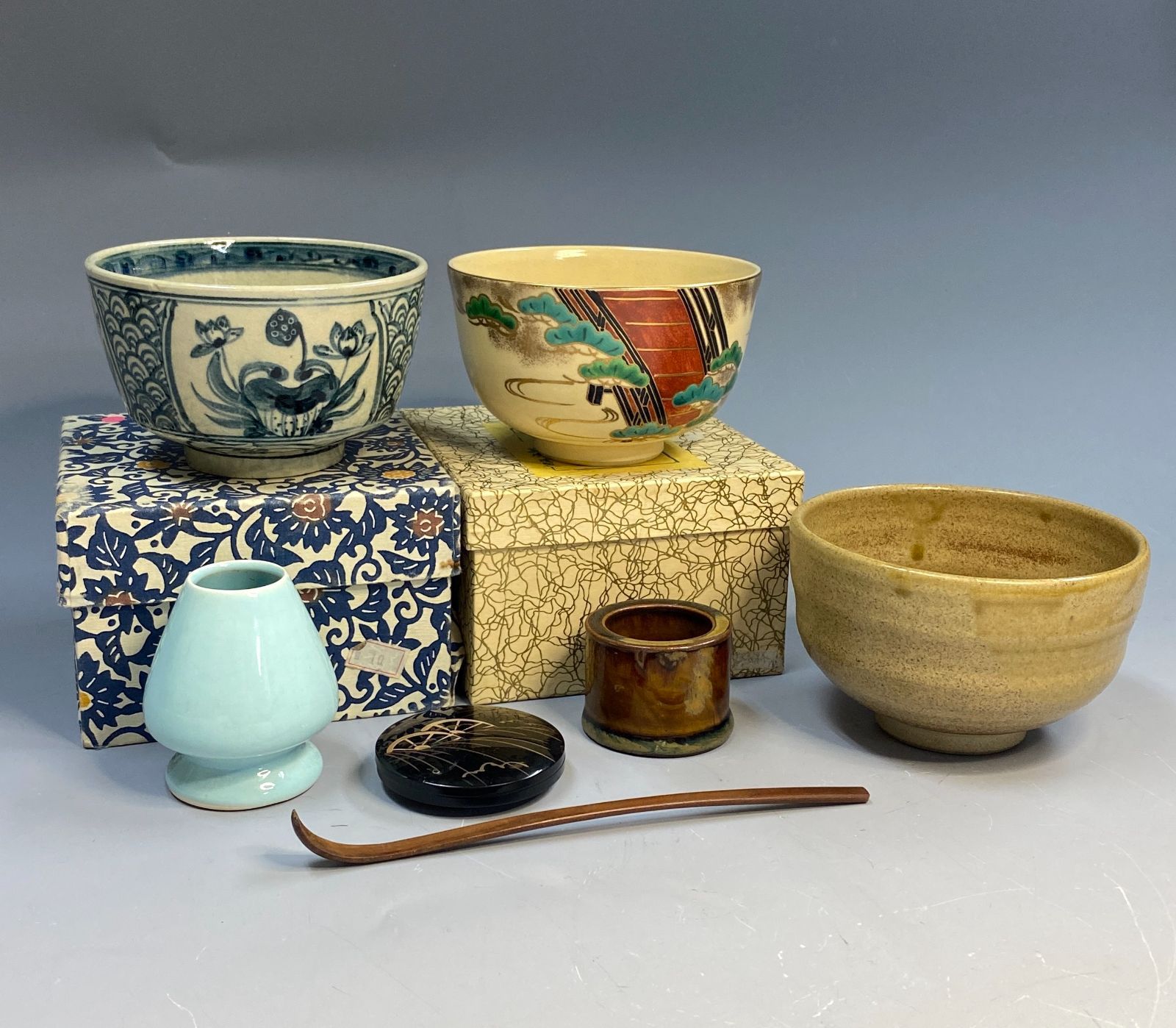 出帛紗　敬宮愛子さま御誕生記念　桐竹鳳凰唐草　（新古品） 出帛紗⭐️正絹⭐️敬宮愛子さまご誕生記念⭐️桐竹鳳凰唐草裂