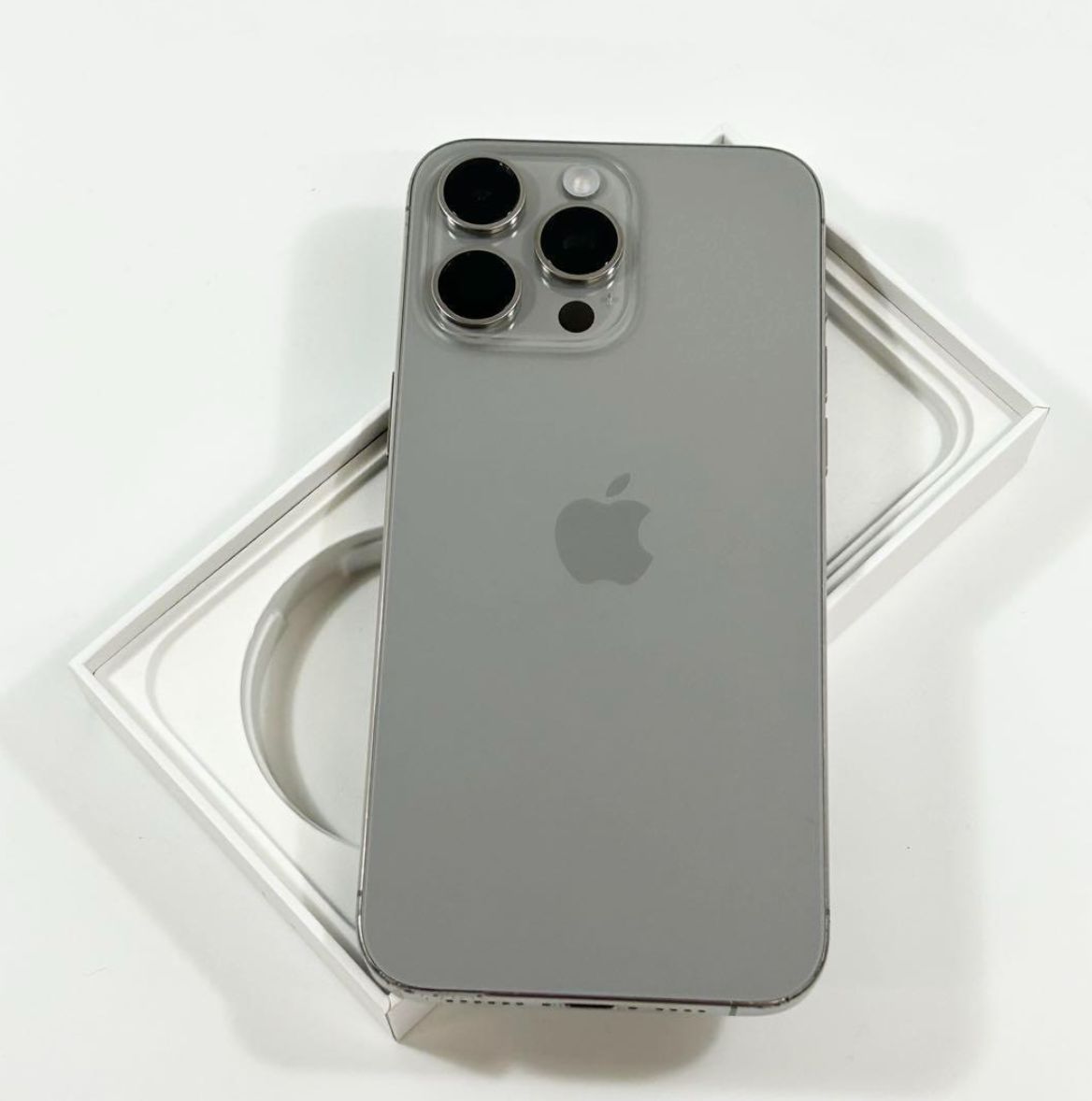 良品】iPhone 15 Pro Max｜1024gb｜SIMフリー - メルカリ