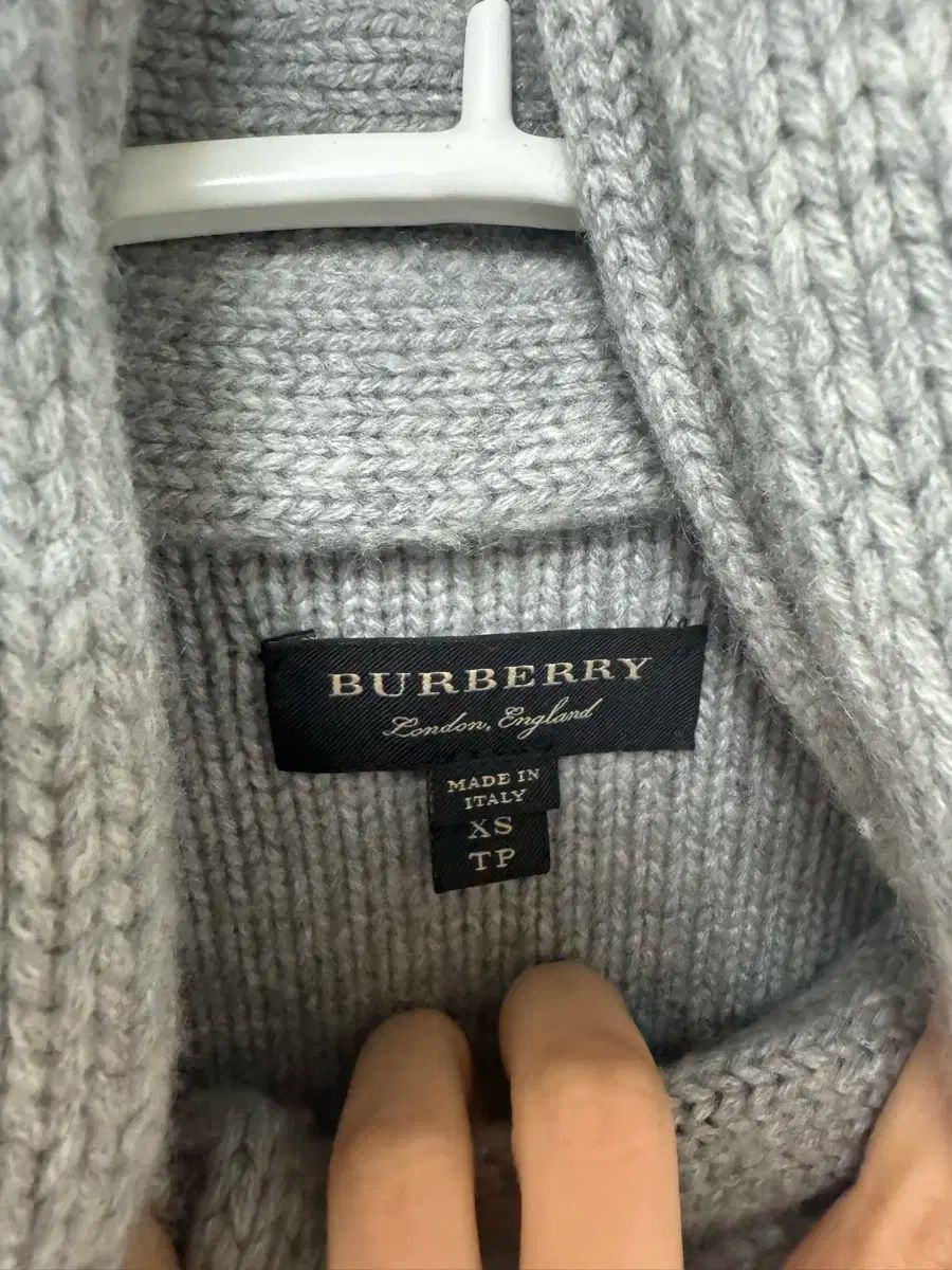 BURBERRY(バーバリー ) カシミヤ 100 ニット - メルカリ 