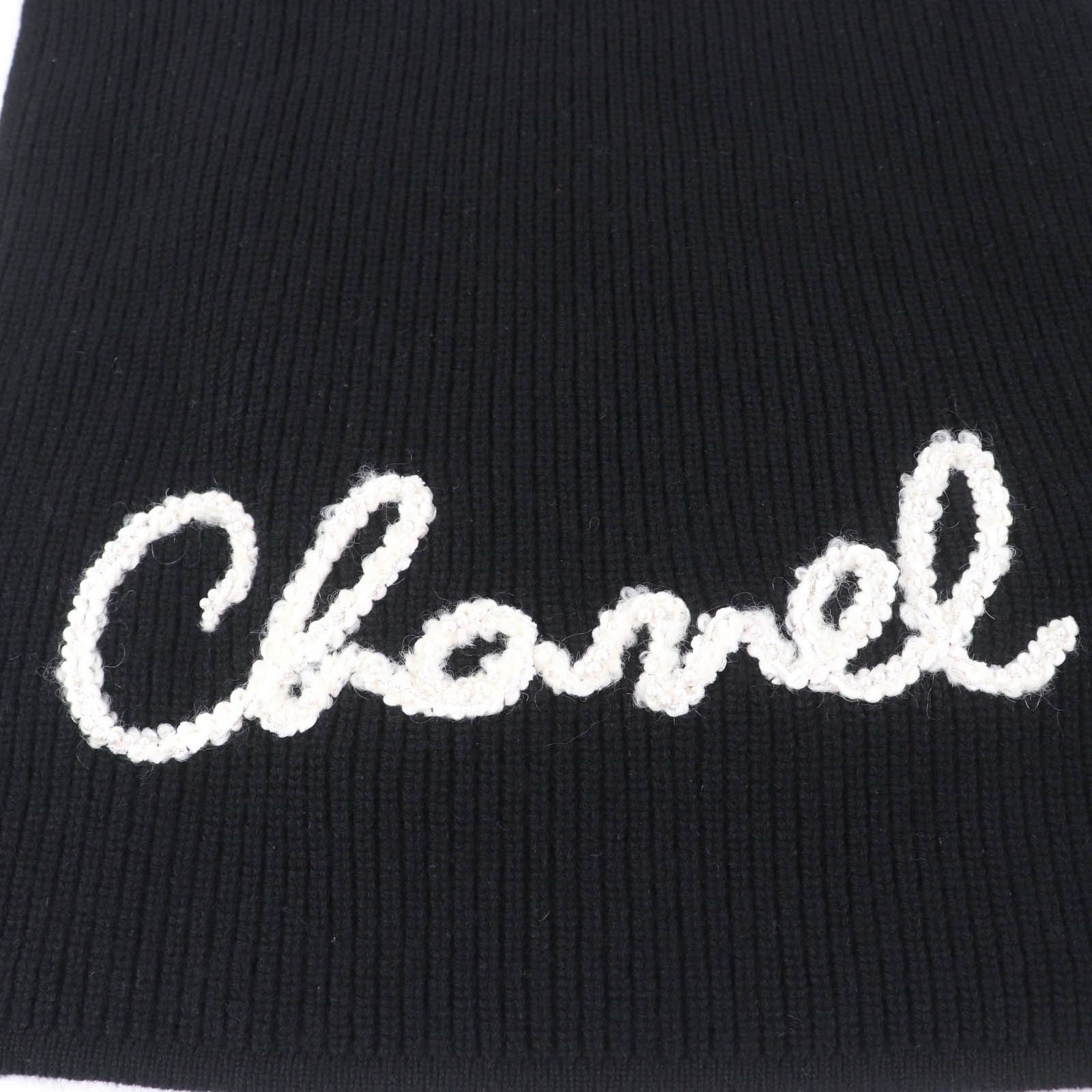 美品☆CHANEL シャネル カシミヤ フェイクパール付ロゴ入り