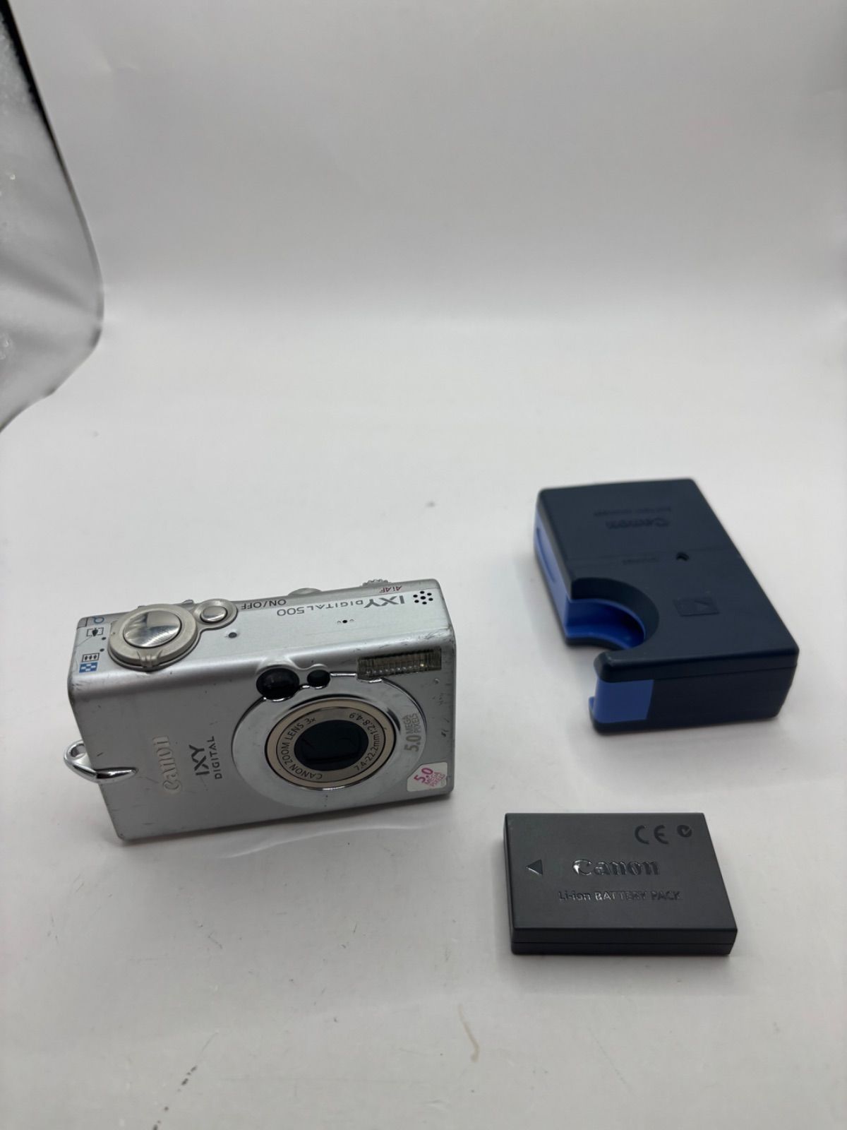 Canon IXY DIGITAL 500 PC1084 シルバー キャノン カメラ デジカメ