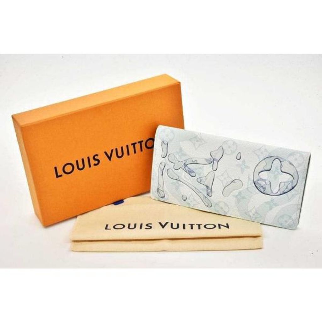 新品同様ルイヴィトン モノグラム アクアガーデン ポルトファイユ