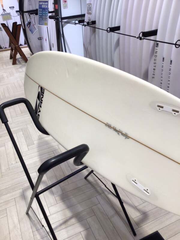 SUMMER SALE)中古サーフボード【BYRNE】DINO5'10 1/2 - メルカリ