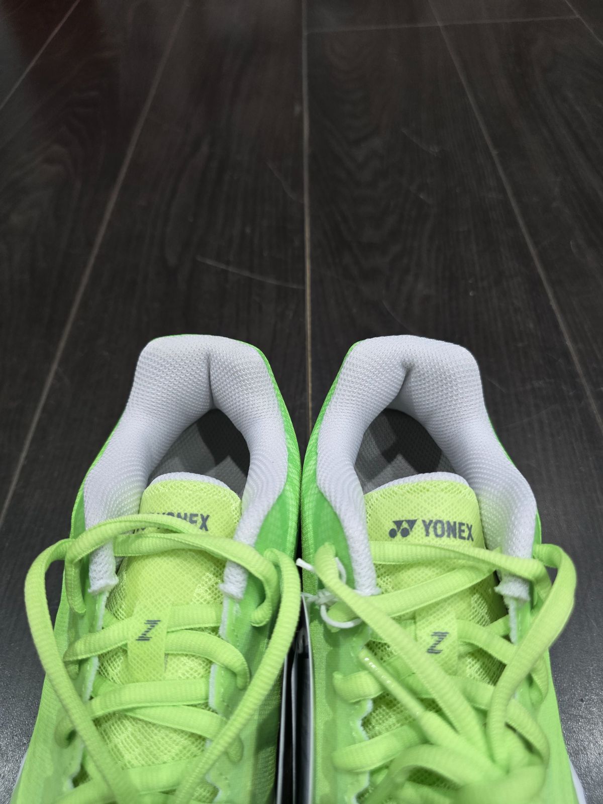 バドミントンシューズ エアラスZウィメン 24.0 cm 236