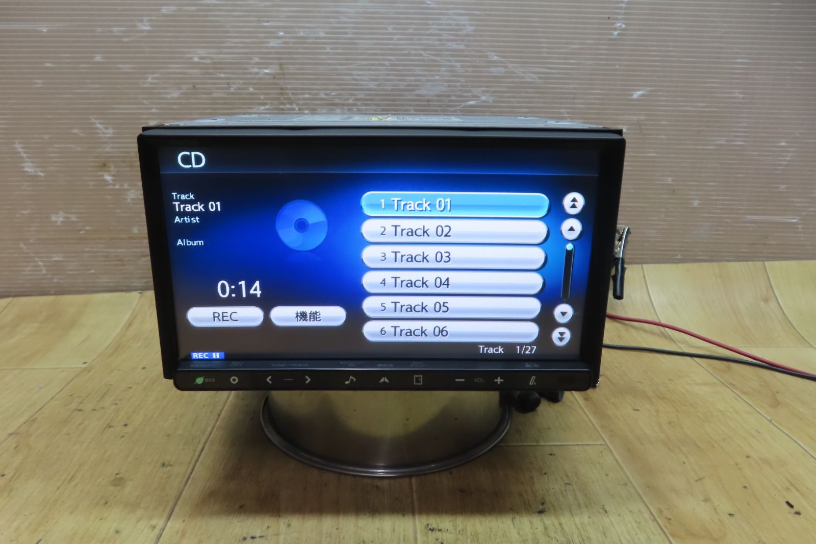 クラリオン SDナビ NX710 地デジTV フルセグ内蔵 Bluetooth クラリオン