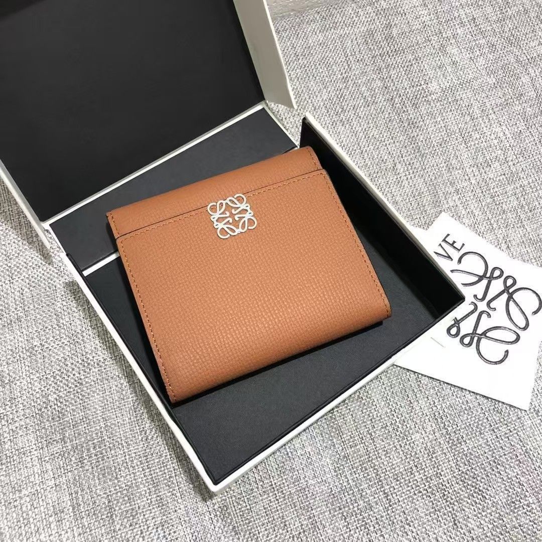 ✿LOEWE財布✿新品未使用 新品未使用 LOEWE財布[本日特価|新品未使用品] - メルカリ