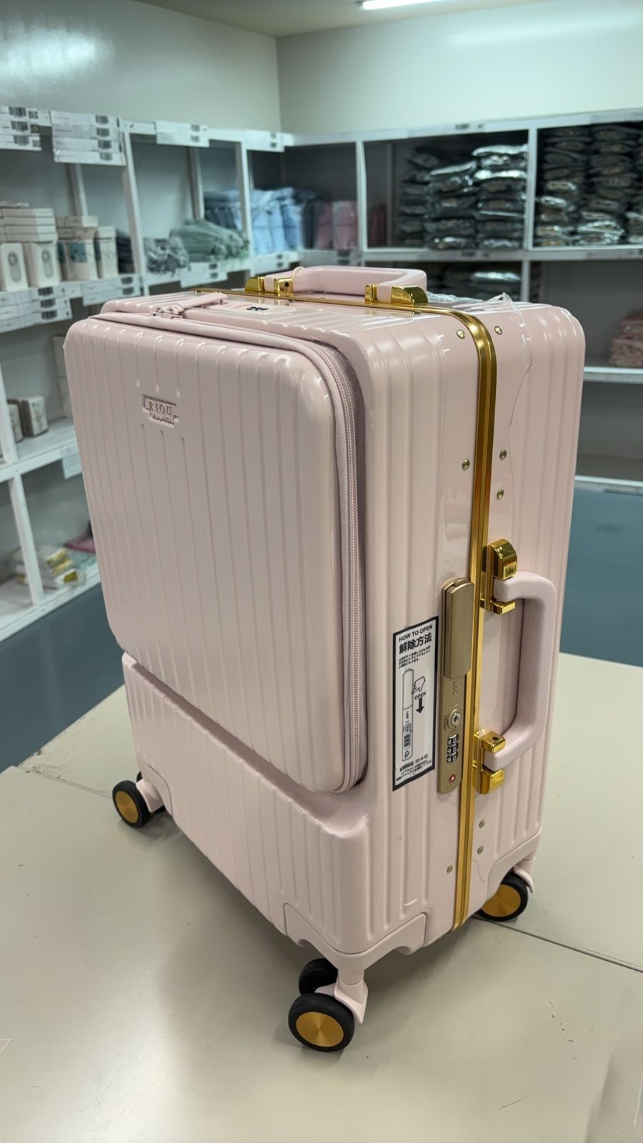 RIOUスーツケース キャリーケース フロントオープン・機内持込 ・前
