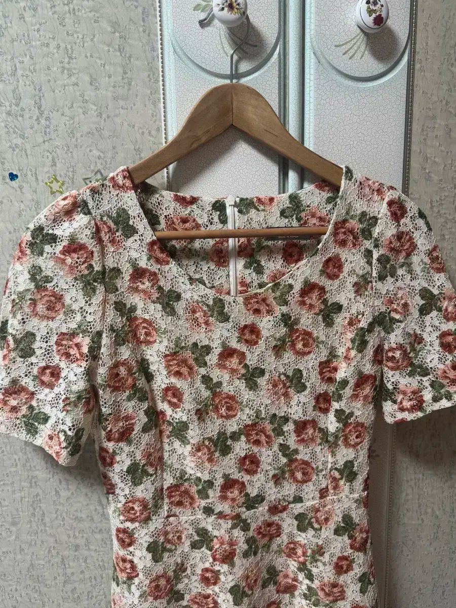 ジェニー 着用 スタイルの フラワー ミニ ワンピース merry jenny