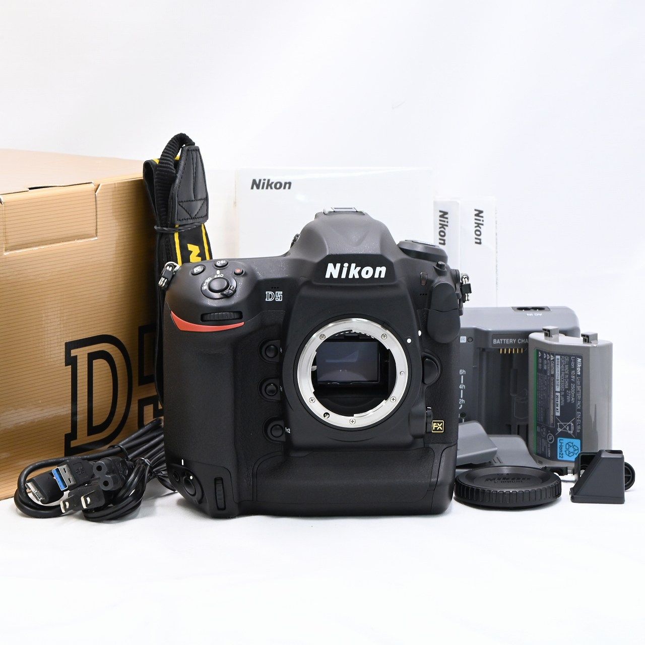 ニコン Nikon D5 ボディ（CF-Type） デジタル一眼レフカメラ【中古】