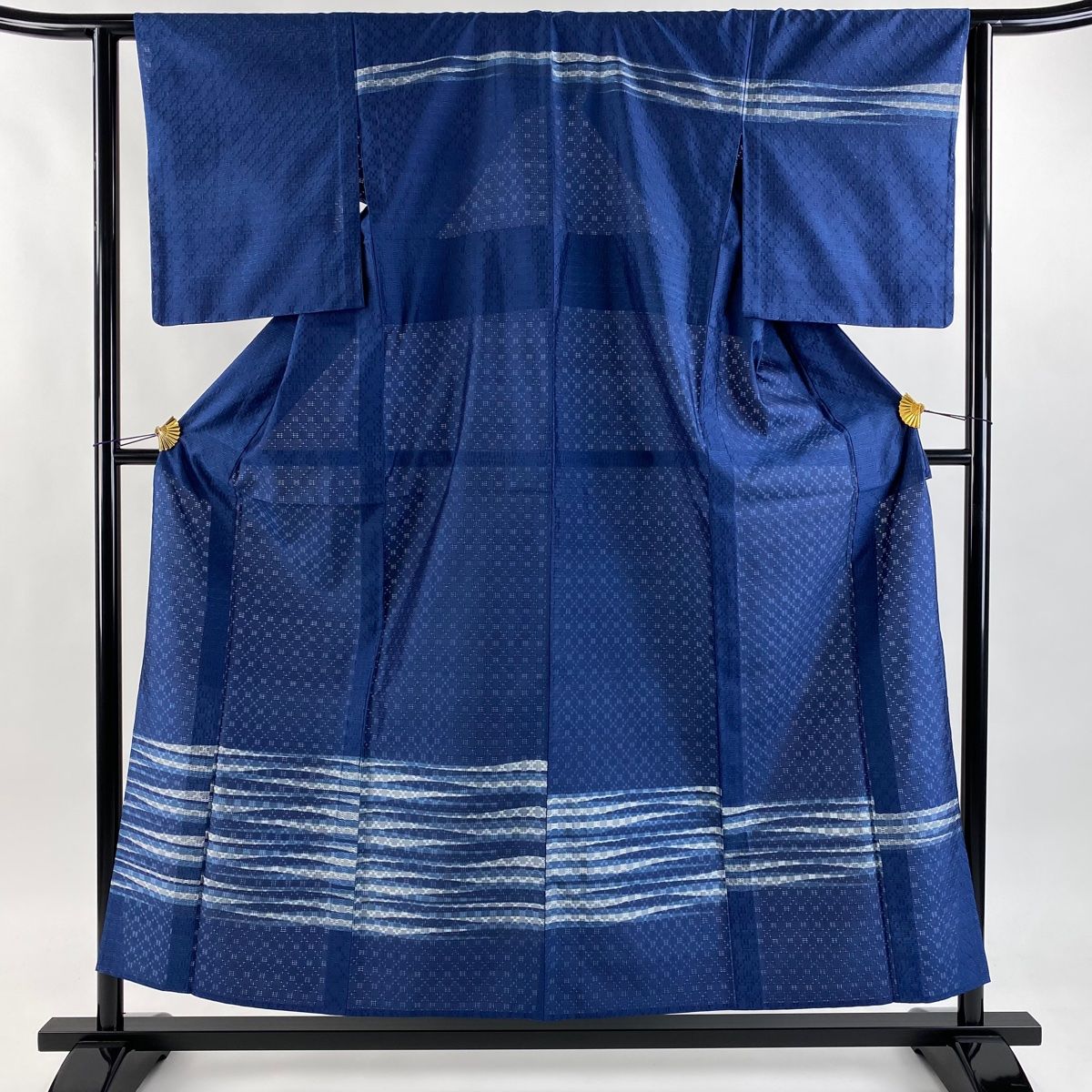 訪問着 身丈155.5cm 裄丈62.5cm S 薄物 綾の手紬地 幾何学模様 地紋 花織 紺色 正絹