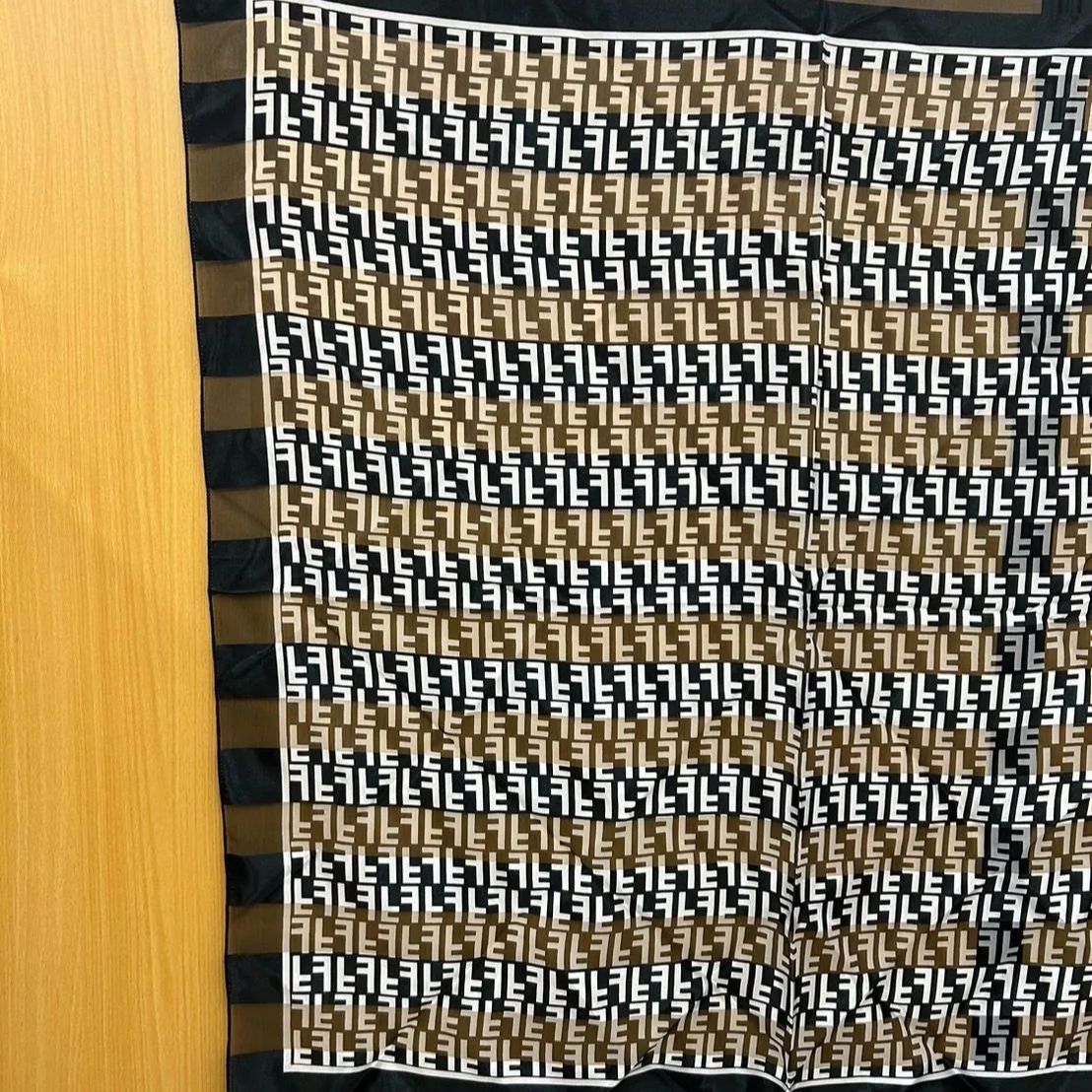 FENDI スカーフ85cm