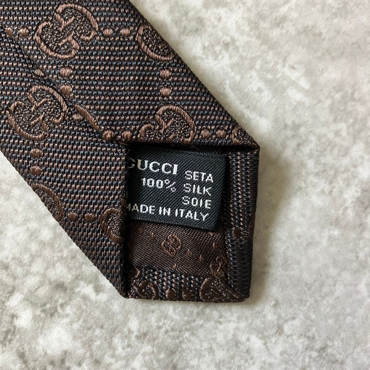 【美品】GUCCI ネクタイGG柄シルク100%ダークブラウン系高級感イタリア製 GUCCI グッチ ネクタイ GGパターン シルク イタリア製 8cm幅