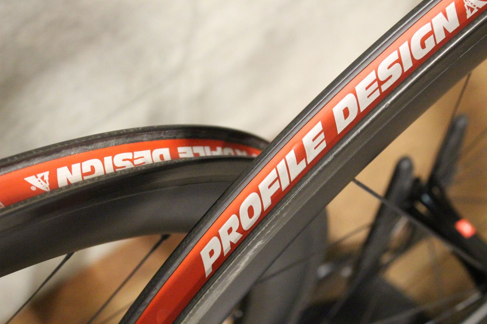 プロファイルデザイン　カーボンホイール　ロードバイク PROFILE DESIGN ( プロファイル デザイン ) 58 TWENTYFOUR