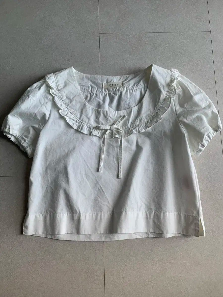 ポエト テーブル ブラウス アイボリー