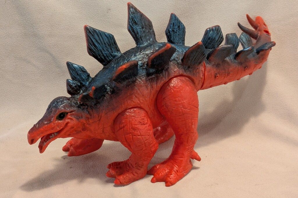 割引 大協 生きていたきょうりゅうと怪獣 ステゴザウルス (赤成型/青