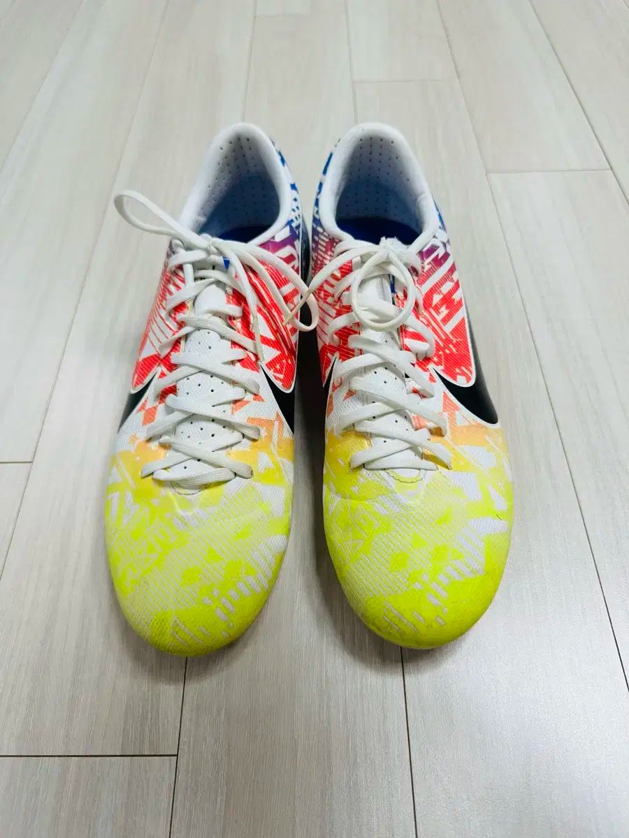 サッカーシューズ 255