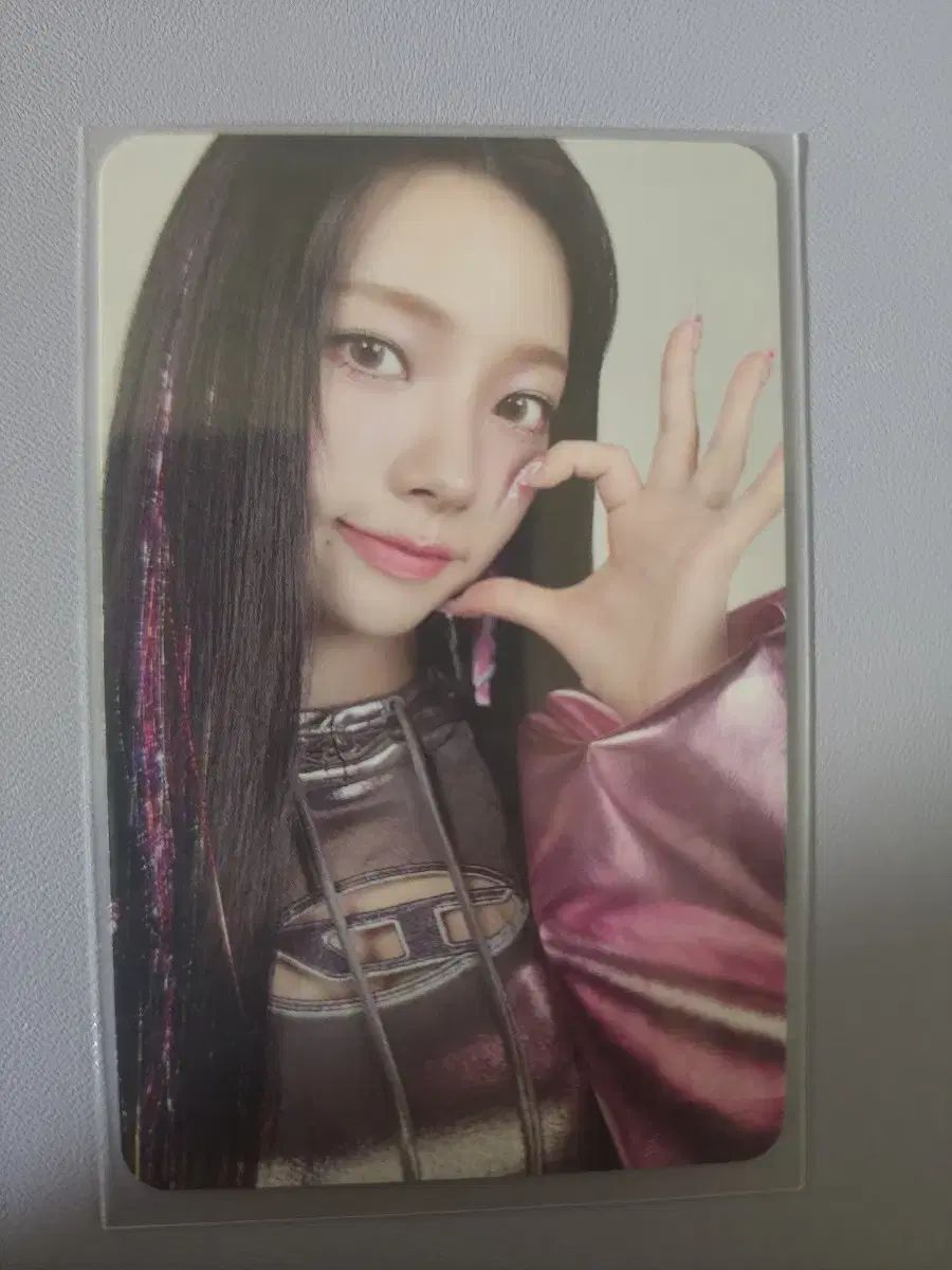 出品 aespa(エスパ) カリナ(KARINA) Armageddon ポップアップストア トレカ